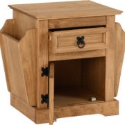 CORONA-MAGAZINE-TABLE-DISTRESSED-WAXED-PINE-2020-300-320-004-02-400×387