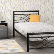 KELLY-3-BED-BLACK-2020-200-201-014-09-400×275