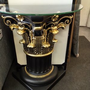 hall table in black and gold 4